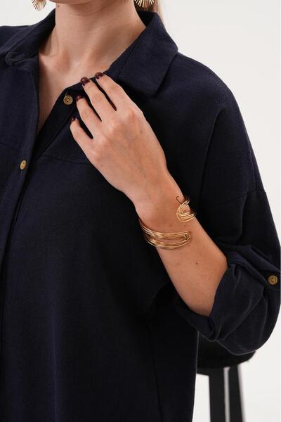 ZENA BY ÇETİN LEVENT OVERSİZE KETEN GÖRÜNÜMLÜ GÖMLEK