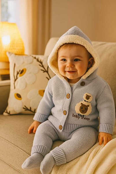 a baby Triko Peluş Astarlı Hırka ve Triko Tayt