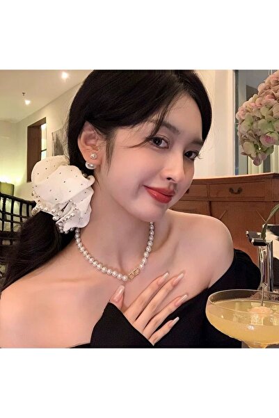 TAKIŞTIR White Color Pearl and Stone Detailed Simit Buckle