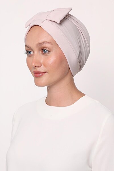 Levidor A.Pudra Cross Bonnet with Bow