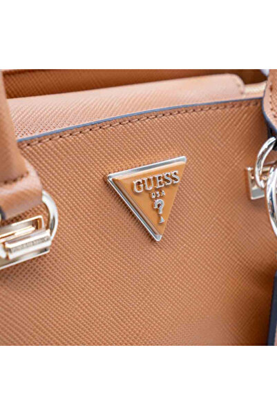 Guess – Medium Noelle Light Cognac Bag in Saffiano Leather