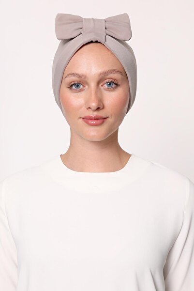 Levidor K.Taş Cross Bonnet with Bow