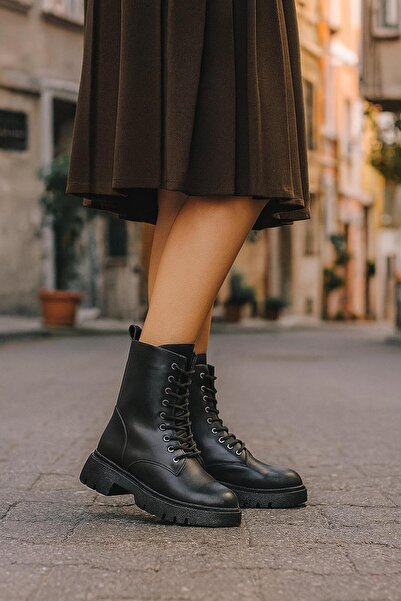 MODAONN Kadın Postal Fermuarlı Kaymaz Taban Bot