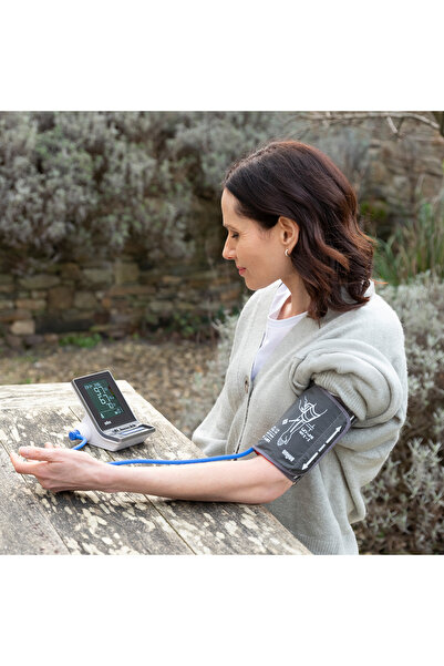 Braun Braun ExactFit™ 3 Upper Arm Blood Pressure Monitor with Clinical Accuracy, 2 Displays, and Optimal Comfort