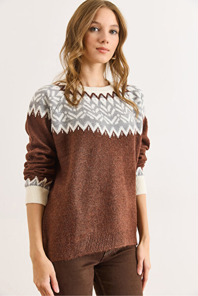 Olalook Kadın Kahverengi Yaka Detaylı Yumuşak Dokulu Triko Kazak KZK-19001021