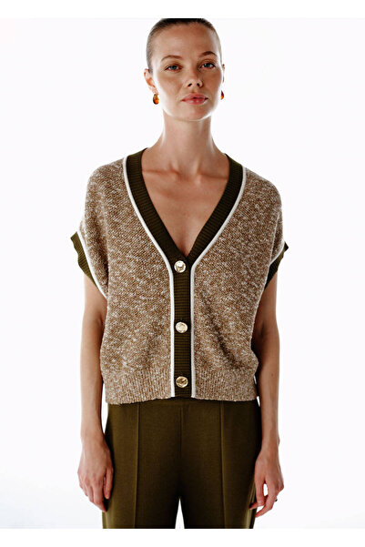 Knitss Зелено плетено жилетче Muline