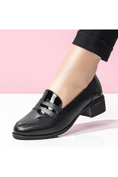 Modlet.ro Pantofi sport damă negri din piele lăcuită MOD08306