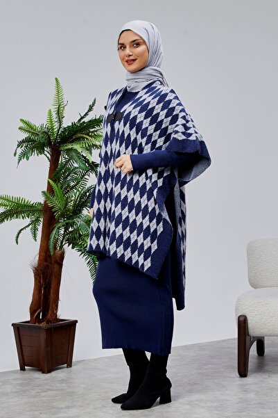 CNR TEKSTİL Bearded Tricot Poncho with Baklava Patterned Striped Button Detail Accessories