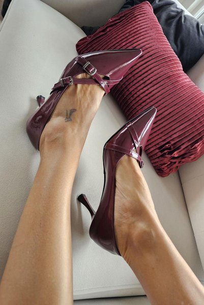 Ops 10 11013 Topukla Kadın Kadeh Topuklu Çapraz Toka Detaylı Stiletto