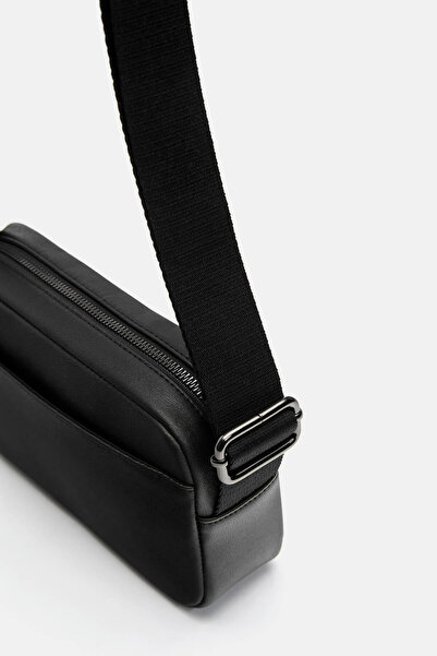 Pull & Bear Casual crossbody bag