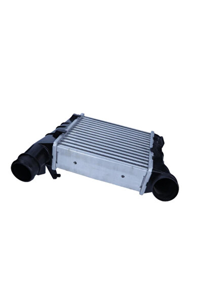 MaxGear Intercooler Compresor Audi A4 B7 Seat Exeo