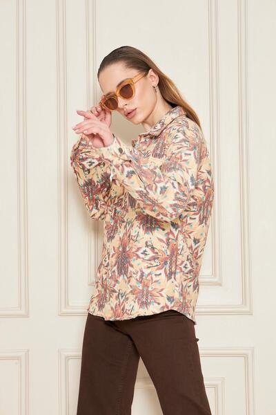 Kutaf Etnik Desenli Soft Dokulu Oversize Kadın Gömlek – Bej Renk