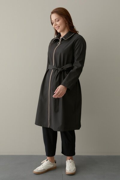FATMA DANIŞMAN Sırt Kemer Detaylı Kısa Trenç -Siyah
