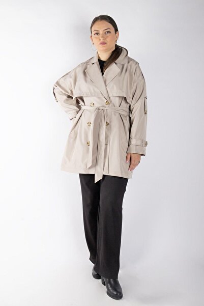Bedrinxxl Kadın Büyük Beden Kuşaklı Oversize Kısa Trençkot Bej Şık Mevsimlik Su İtici Düğmeli Ceket Modeli