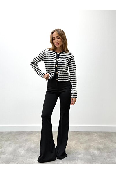 Maldia Shop Women's Gold Button Knitwear Black Cardigan