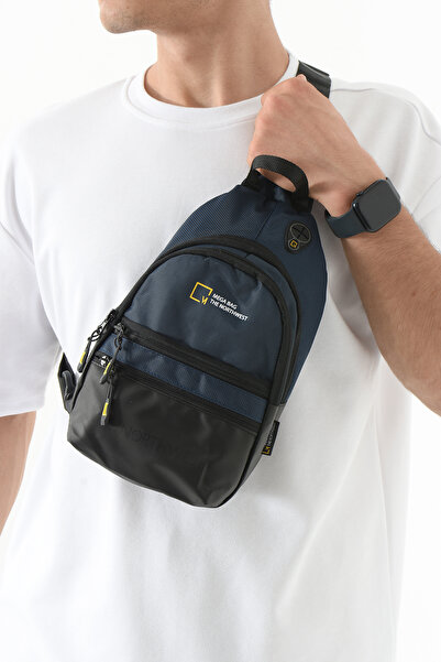 MEGA THE NORTHWEST Geantă de corp încrucișată din material impermeabil din se...