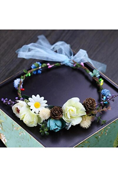 Pursehuit Син венец от цветя, Tauno C4