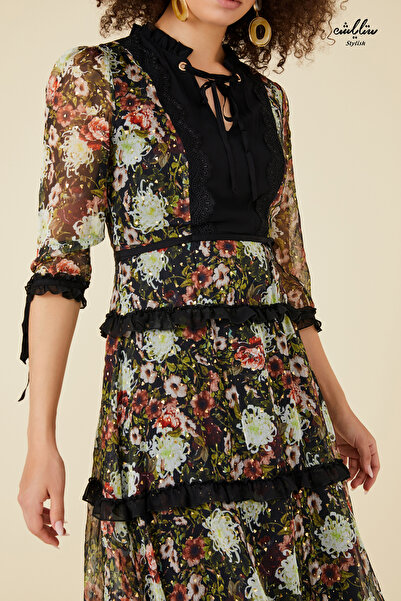 stylisha Ultra-soft black floral dress with a short front and long back, decorated with lace