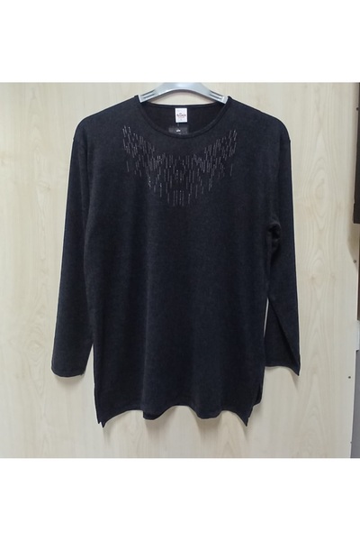 LATUUBUTİK Anne penye bluz likralı sıfır yaka işlemeli