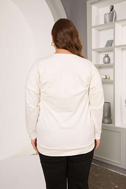 RMG Plus Size Stone Printed Lettering Sweatshirt