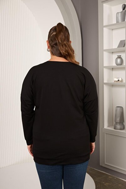 RMG Plus Size Stone Printed Lettering Sweatshirt