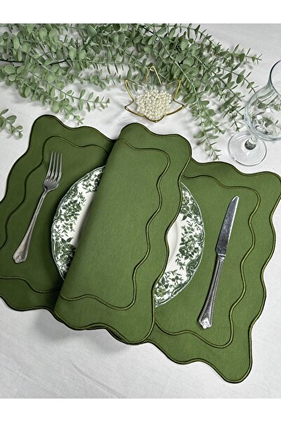 Table Alp Yeşil Kumaş Yeşil Nakışlı 8 Kişilik Amerikan Servis (35x48 cm) & 8 Adet Peçete (40x40 cm) Seti