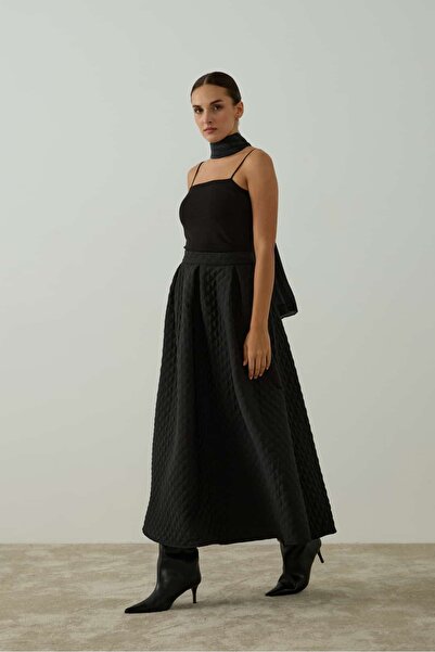 REVENA COLLECTION Kapitone Etek