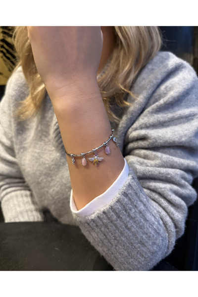 Fern Jewelry Arı ve Anahtar Detaylı Sallantılı Gümüş Renkli Bileklik