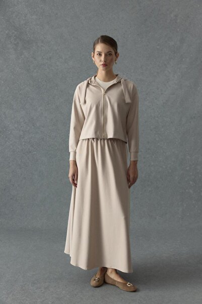 Merve Gültekin Steel Interlock Skirted Sports Suit Stone