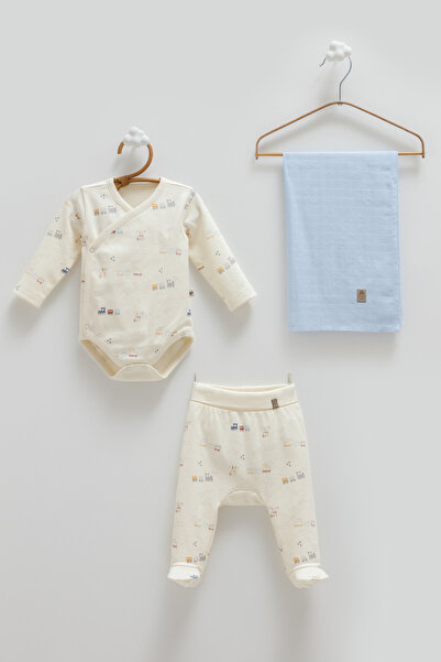 Caramell Baby Boy 3-Piece Gift Set 0-3 Months 100% Cotton Baby Bodysuit Set and Muslin Blanket (80-90cm)
