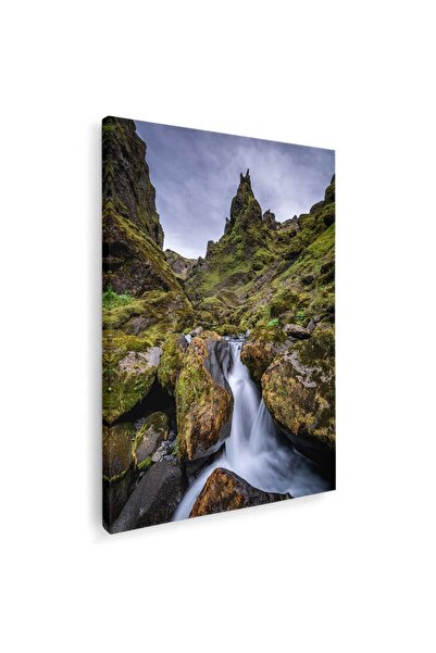 Tablou Canvas Tablou peisaj cascada in Thakgil Islanda, cod 3138