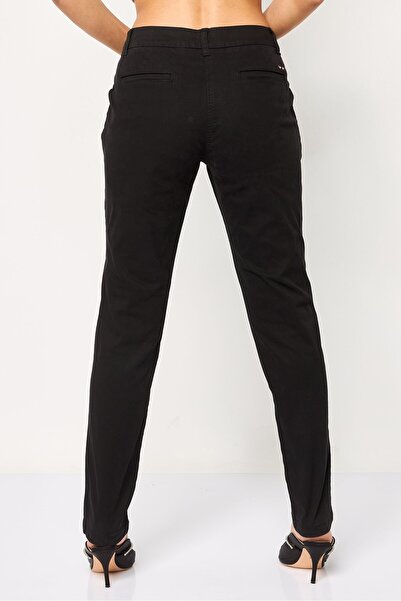Napapijri Women Slim Fit Solid Chino Pants, Black