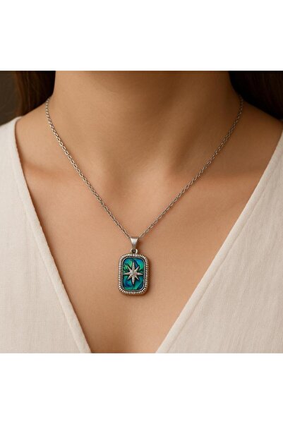 VATESTUGE قلادة نجمة الحجر الأزرق – تصميم فضي اللون عصري وأنيق