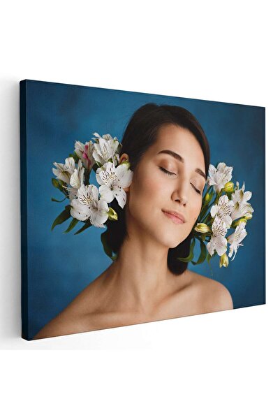 Tablou Canvas Tablou portret femeie cu crini albi in par, cod 4348