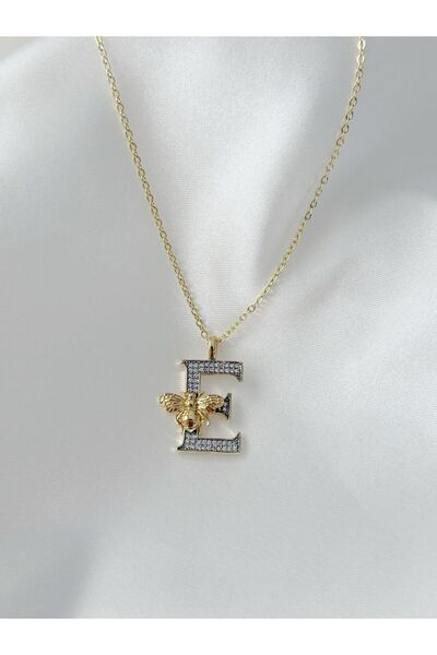 Studio Mossy ÇELİK E HARF ARI FİGÜRLÜ KOLYE