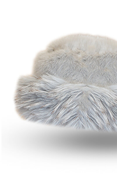 BASIC Elegant fluffy women's winter hat