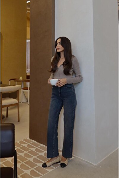 Havoş Blue Leg-Cut Jeans with Belt