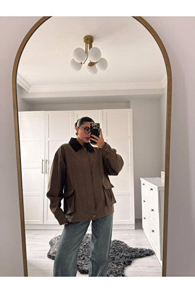 Mzr Collection سترة نسائية بياقة مخملية وبطانة منقوشة