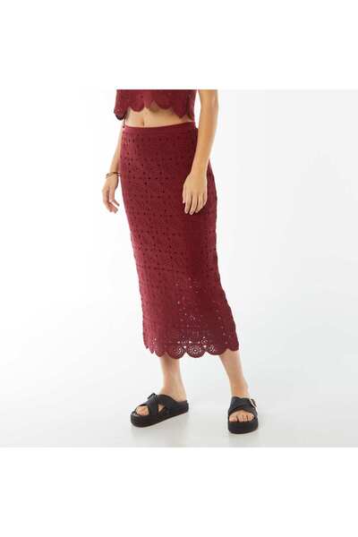 KIABI Long macramÃ© tube skirt RED