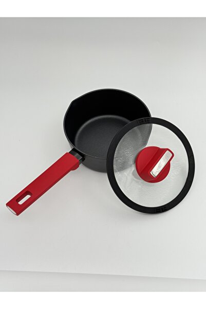 B&D قدر صلصة مع غطاء 20 سم / 2.04 كوارت (أواني طهي متينة غير لاصقة)