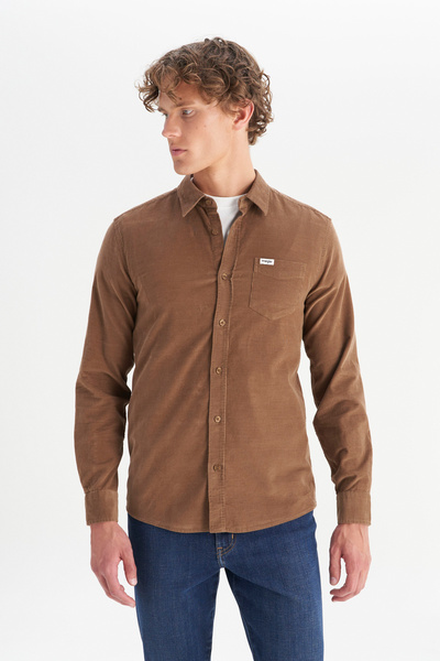 WRANGLER 100% βαμβάκι, κανονική εφαρμογή, κλασικό πουκάμισο με βελούδινο γιακά με τσέπες
