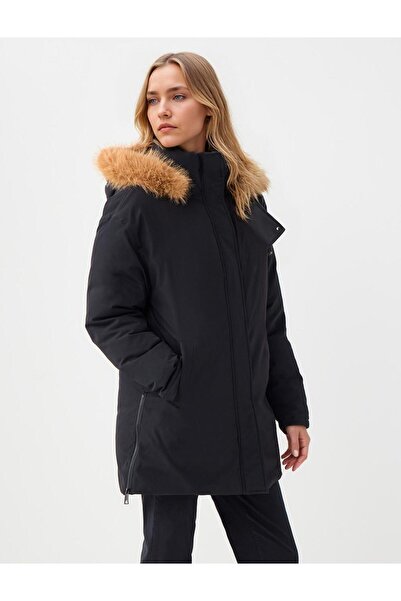 Jimmy Key Siyah Yandan Cepli Kapüşonu Kürk Detaylı Puf Mont