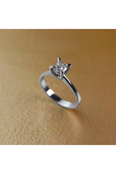 GIBYJEWEL Badem Tırnak Pırlanta Modeli 925 Ayar Gümüş Tektaş Yüzük - Taş Çapı 3 Mm- 0,10 ct