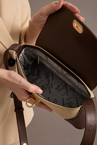 Garbalia Ottava Wicker Pattern Women's Brown Shoulder Bag with Interior Zipper Compartment and Special Buckle Lock