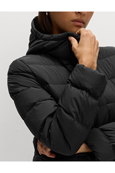 Marks & Spencer Kaz Tüyü Dolgulu Kapüşonlu Mont