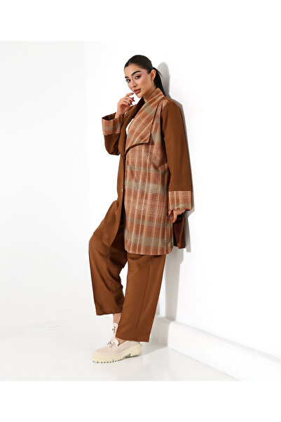 Fi'l Arz Fashion Dual team