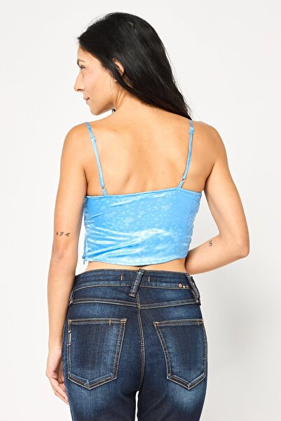 Don't Call Me Jennyfer Women V-Neck Sleeveless Textured Crop Top, Blue