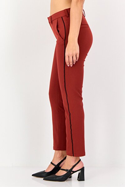 Reiko Women Cigarette Fit Plain Straight Leg Pants, Red