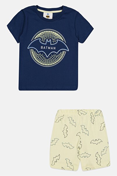DC Toddlers Boy 2 Pcs Short Sleeves Batman T-shirt And Shorts Set, Multicolor