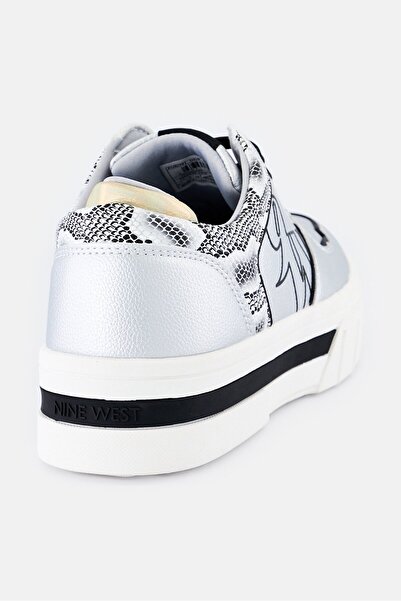 Nine West Women COLATE2PR Lace Up Casual Shoes, Silver